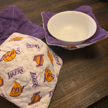 Load image into Gallery viewer, LA Lakers Medium (18oz) Bowl Cozy
